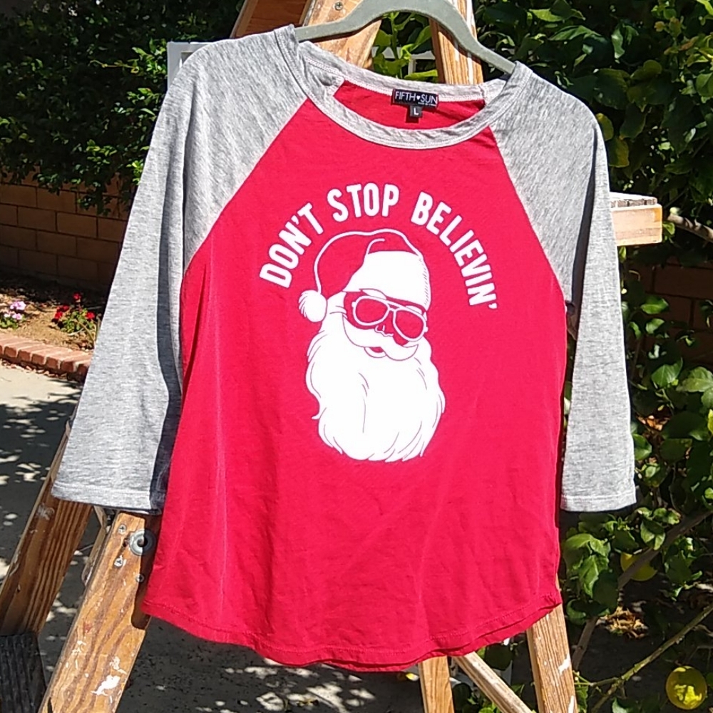 Fifth Sun Youth Large Don't Stop Believin' Santa T